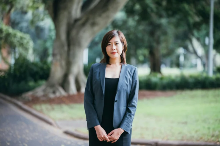 20+ Stunning Female Korean Lawyer Outfits You Need to Try Right Now 1 female Korean lawyer outfits